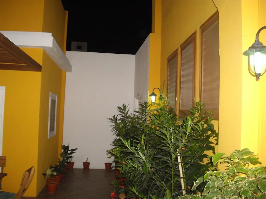 ***  Kira'S Boutique Hotel Mindelo Cabo Verde